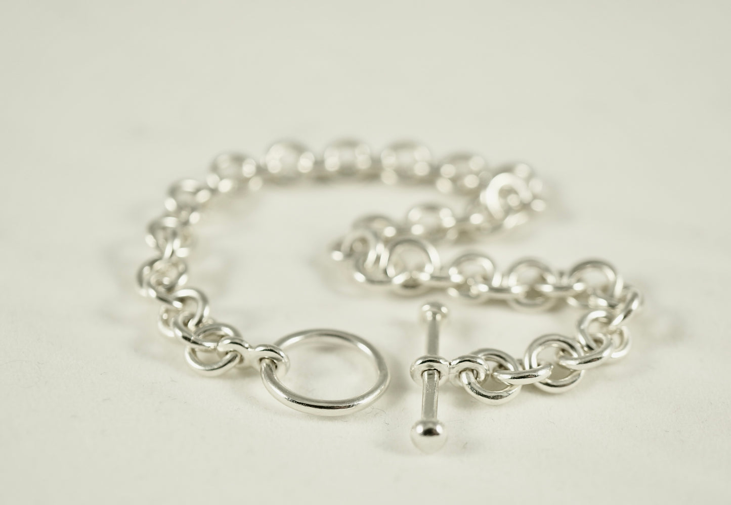 Toggle Bracelet