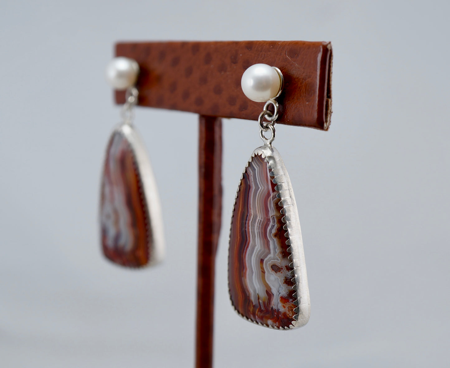 Rincon Lace Agate earrings w/ freshwater cultured Pearls